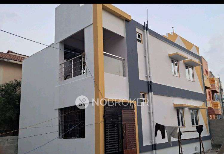 Single Room for Male In 1 RK  In Mangadu