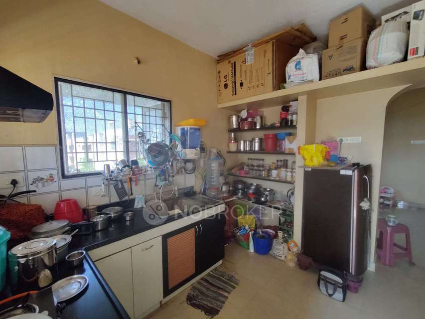 1 BHK Flat In Medavakkam For Sale  In Medavakkam