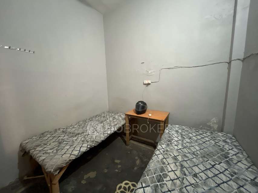 PG for Boys in Tugalpur