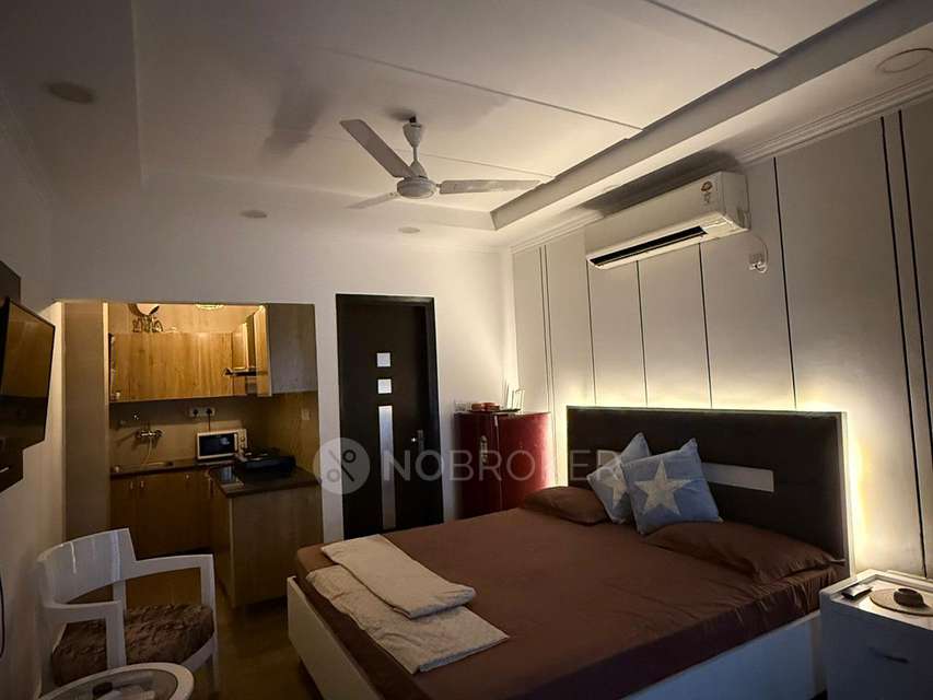1 RK Flat for Rent  In Vasant Kunj