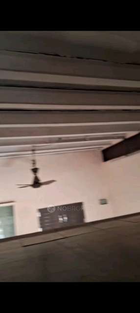 Office Space in Gulal Wadi, Bhuleshwar, Mumbai for Rent 