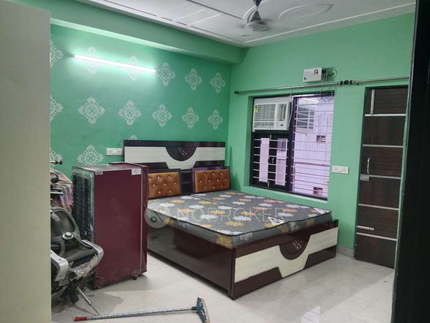 1 RK Flat for Rent  In Sector-51 