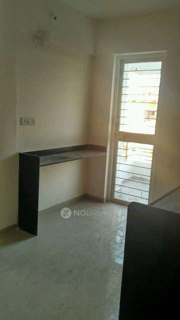 2 BHK Flat In Swapnalok Housing Society for Rent  In Moshi