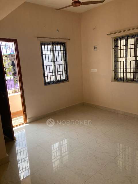 PG for Girls in Narmada Street Extension