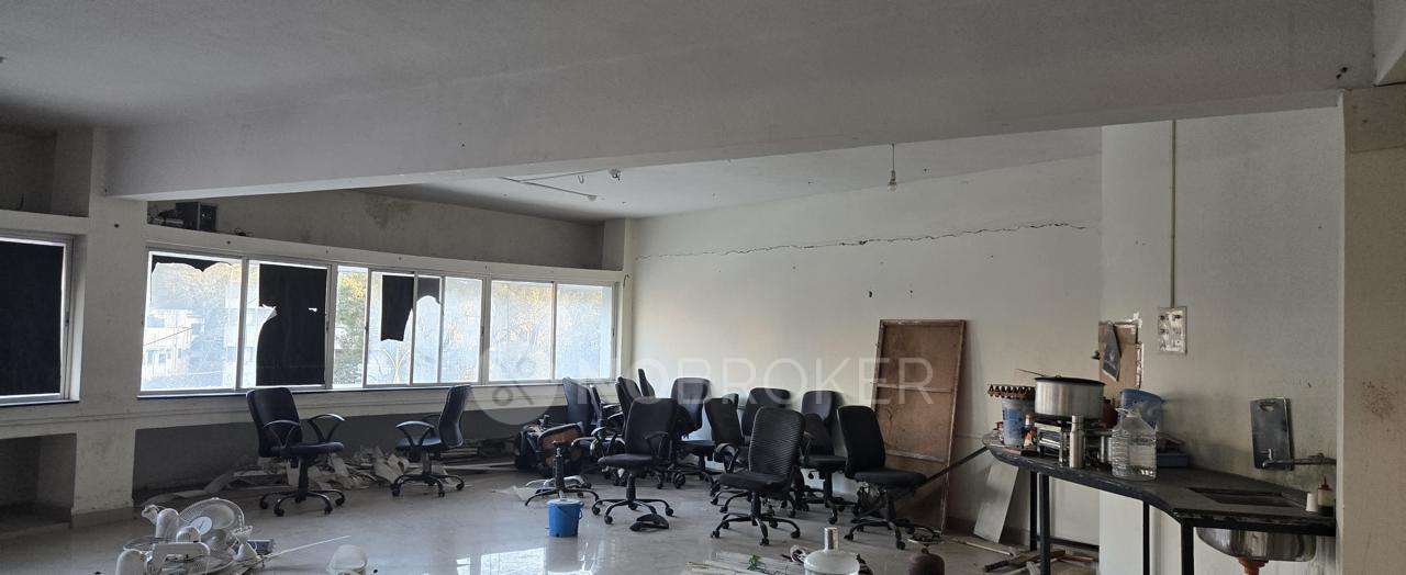 Office Space in Kolhapuris Veg Non Veg, Pune for sale 