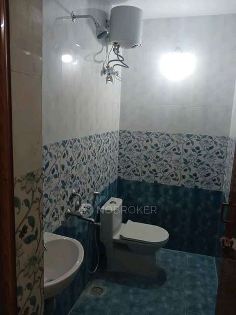 PG for Girls in 69, 1st Main Rd, Maxworth Nagar Phase Ii, Kolapakkam, Chennai, Tamil Nadu 600128, India