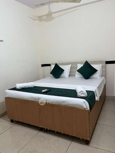 PG for Girls in The Harikanta Residency