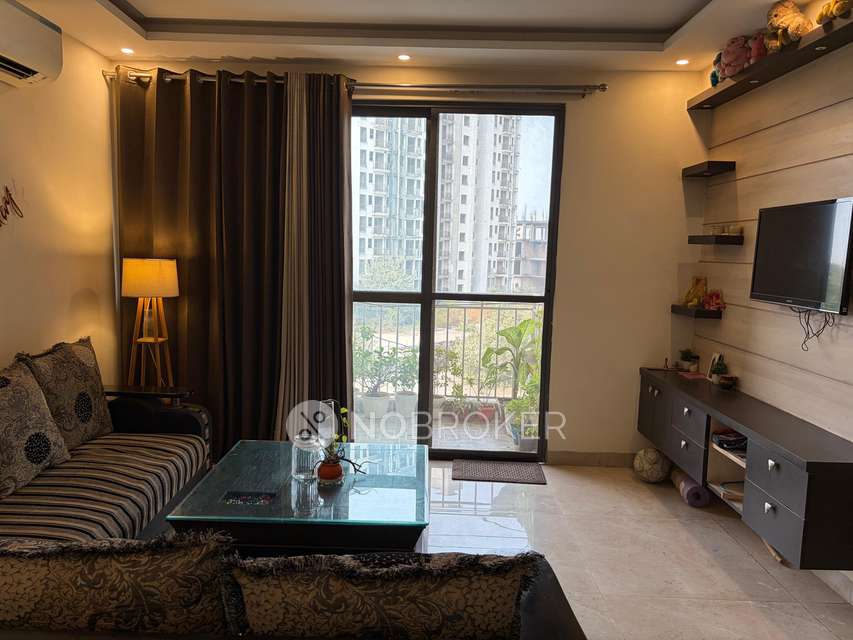Single Room for Female In 3 BHK  In Unitech Residences, Sector 33, Gurugram, Sector 33, Gurugram In Sector 33, Gurugram
