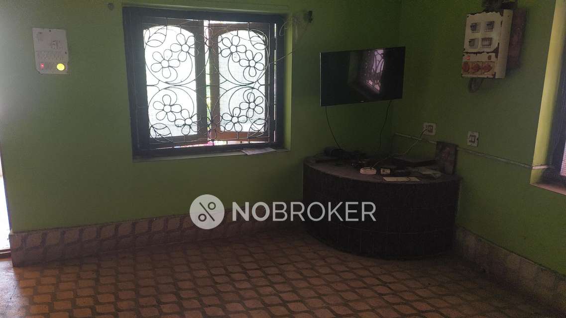 4+ BHK Flat In Standalone Building  For Sale  In Ennore