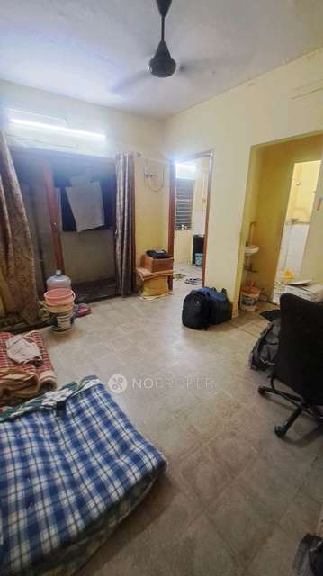 Shared Room for Male In 1 RK  In Siddheshwar Cooperative Housing Society In Sector 9