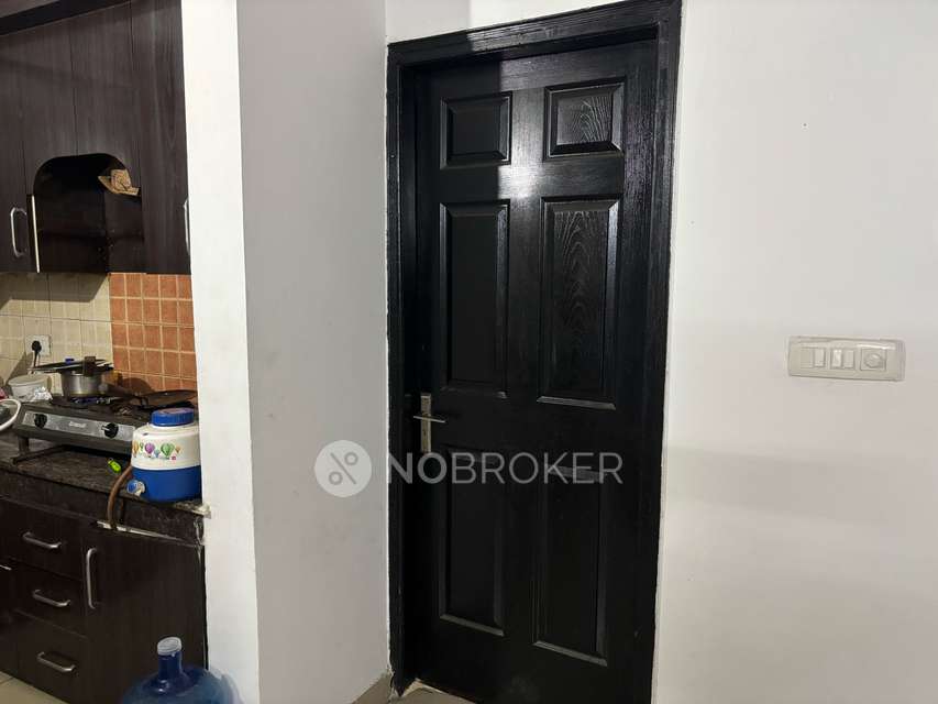 Single Room for Male In 2 BHK  In Ajnara Intigrity In Raj Nagar Extension