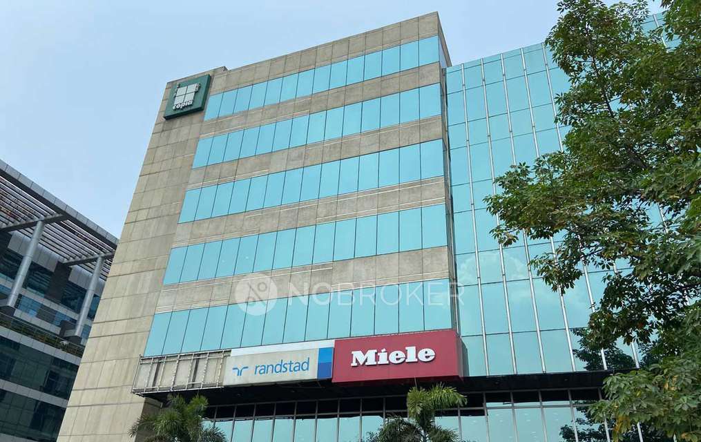 Office Space in Jasola District Centre, Delhi for Rent 