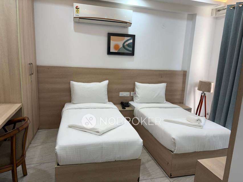 PG for Girls in Sector 43