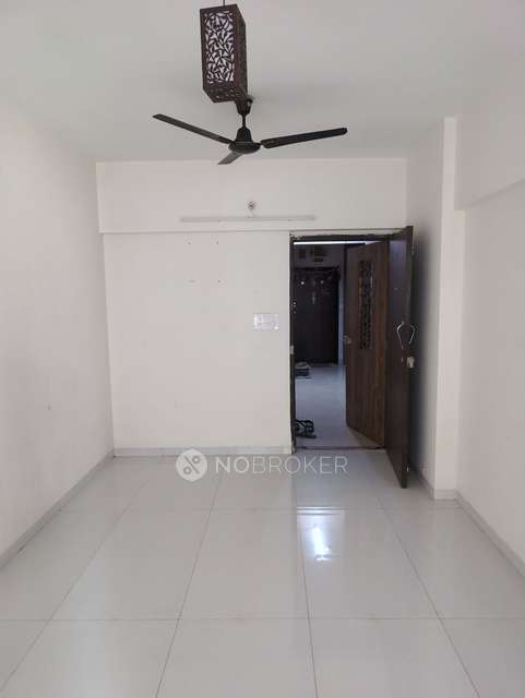 2 BHK Flat In  Sahar Tower for Rent  In Andheri East