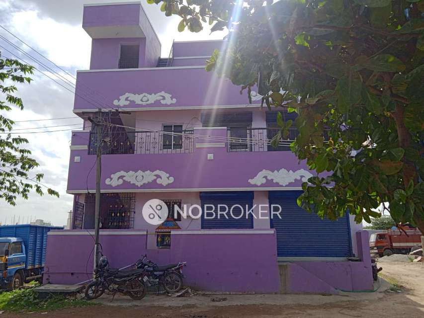 Godown/Warehouse in Kallikuppam, Chennai for Rent 