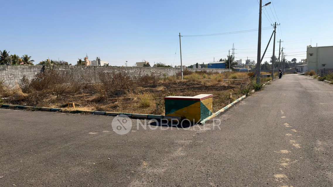 Godown/Warehouse in Dasanapura (towards Nelamangala), Bangalore for Rent 