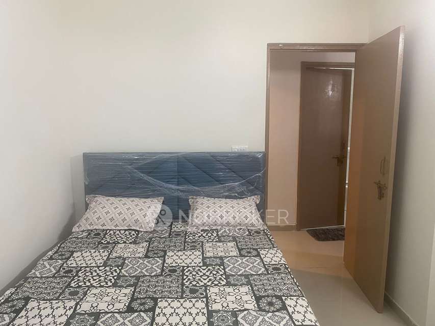 2 BHK Flat In Pareena Om Apartment, Sector 112 for Rent  In Sector 112