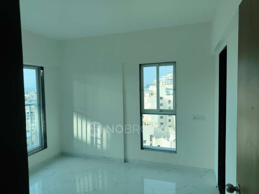 1 BHK Flat In Dgs Sheetal Usha And Nisha, Malad West for Lease  In Malad West