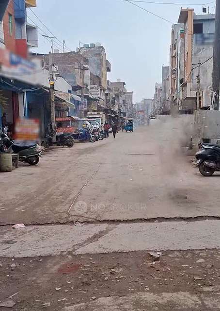 Godown/Warehouse in Sultanpuri, Delhi for Rent 