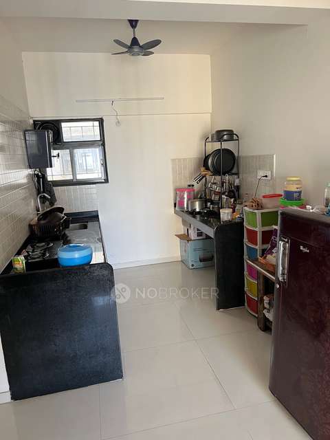 Single Room for Male In 3 BHK  In Kohinoor Shangrila In Pimpri Colony