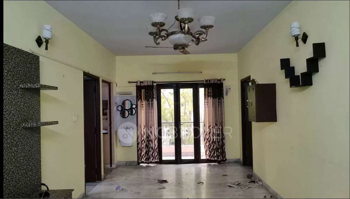 Single Room for Female In 2 BHK  In Egb Bala, Karapakkam In Karapakkam