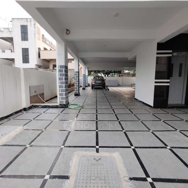 3 BHK Flat In Subhadra Arcade For Sale  In Hastinapuram