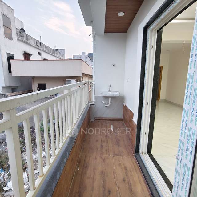 3 BHK Flat In Subhadra Arcade For Sale  In Hastinapuram