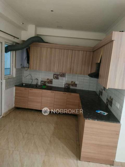 4 BHK Flat for Rent  In Gaur Yamuna City