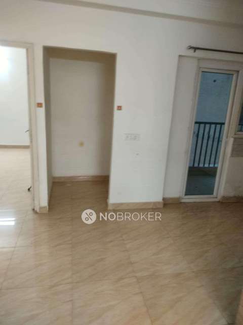 4 BHK Flat for Rent  In Gaur Yamuna City