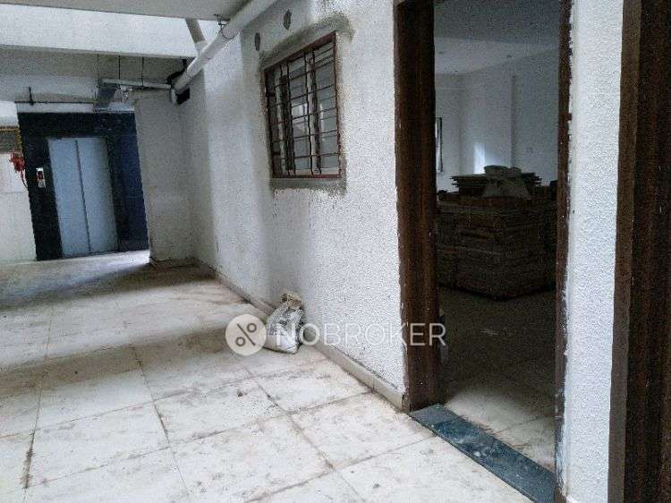 Shop in Sadashiv Peth, Pune for sale 