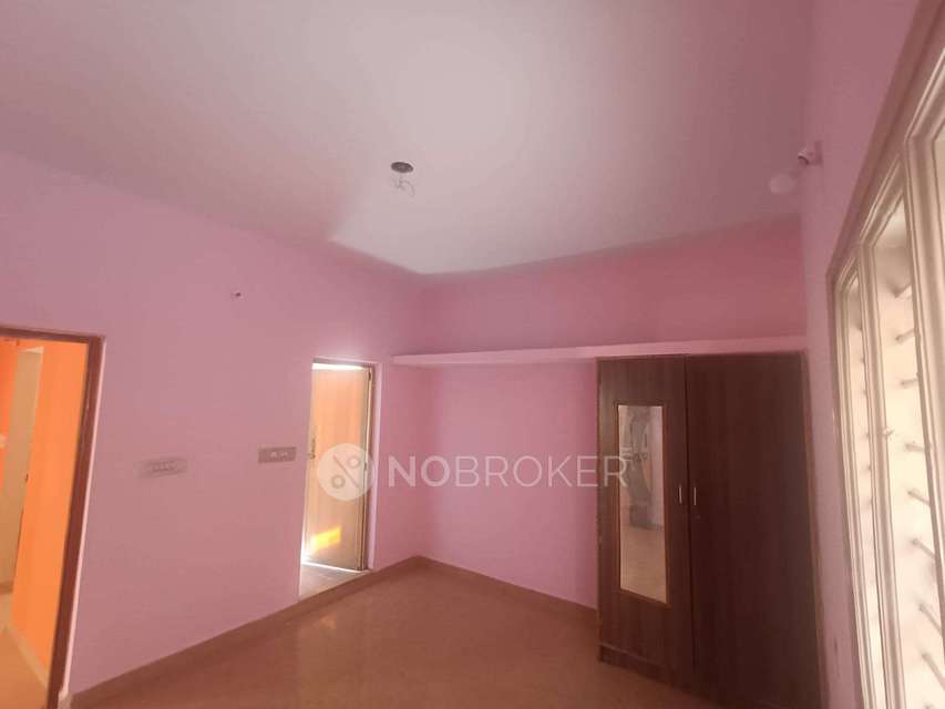 2 BHK Flat In Standlone Building for Lease  In Yelahanka New Town