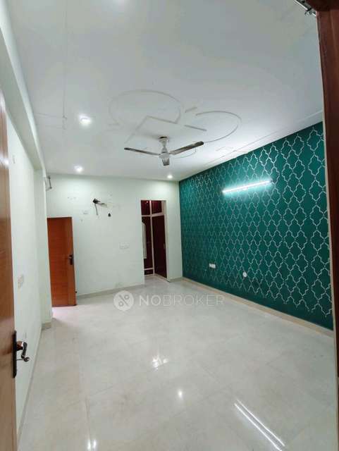 3 BHK Flat In Rwa Sector-144 for Rent  In Sector 144