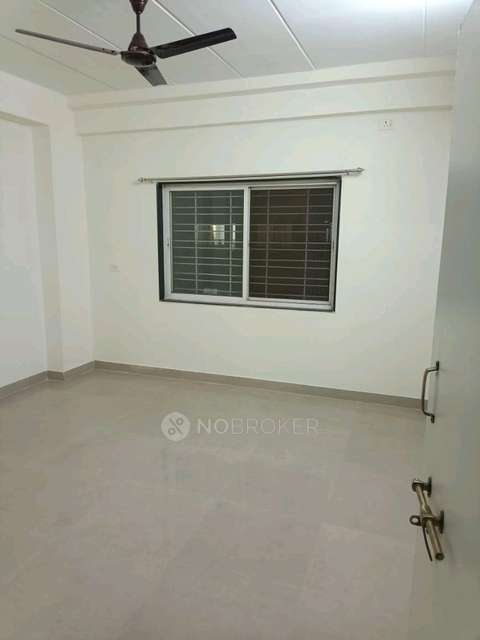 Shared Room for Female In 3 BHK  In Triveni Co Operative Housing Society Morwadi In Triveni Co-operative Housing Society