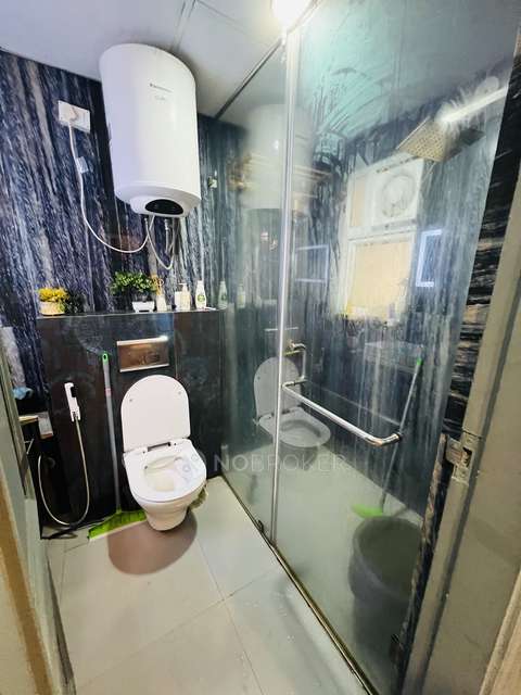 3 BHK Flat In Ajnara Daffodil, Sector137 For Sale  In Sector137