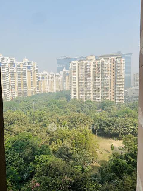 3 BHK Flat In Ajnara Daffodil, Sector137 For Sale  In Sector137