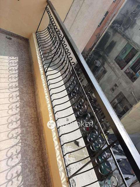 3 BHK Flat In 919 East Patel Nagar Newdelhi 110008 For Sale  In East Patel Nagar