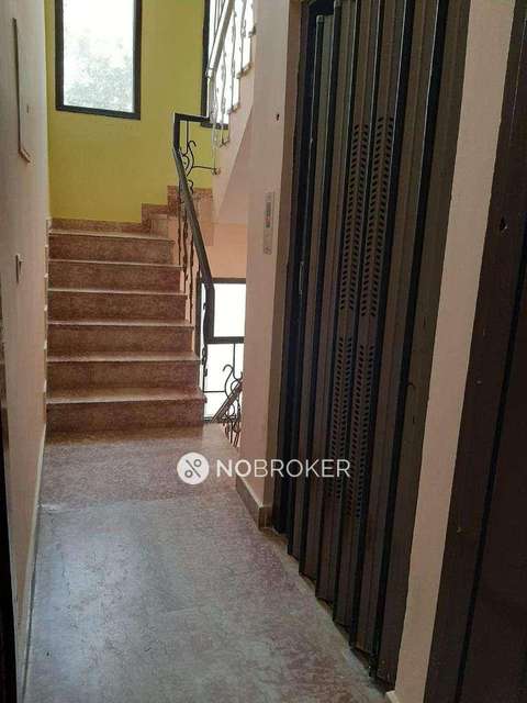 3 BHK Flat In 919 East Patel Nagar Newdelhi 110008 For Sale  In East Patel Nagar