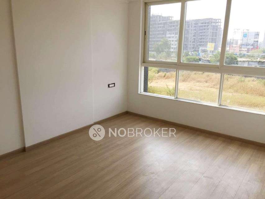 2 BHK Flat In Florida River Bank For Sale  In Mundhwa