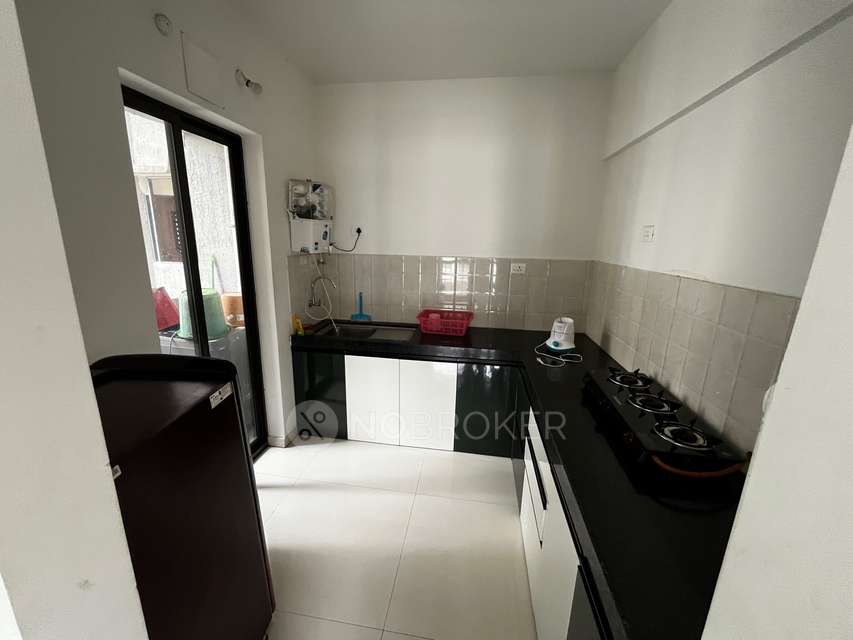 2 BHK Flat In Shapoorji Paloonji Sensorium For Sale  In Hinjewadi