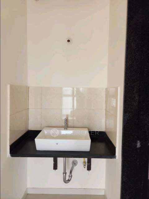 2 BHK Flat In Mantra Mesmer For Sale  In Mundhwa