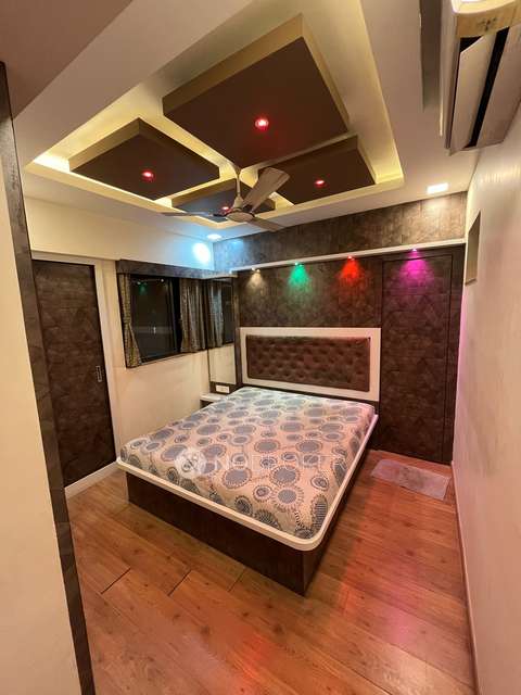 PG for Girls in Casa Clara