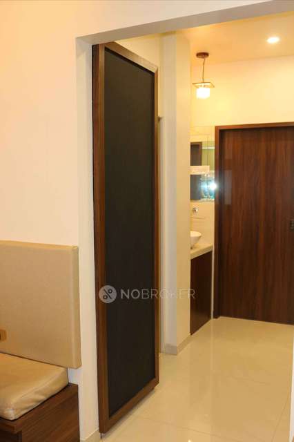 2 BHK Flat In New Dindoshi Ekdant Chs, Goregaon For Sale  In Goregaon