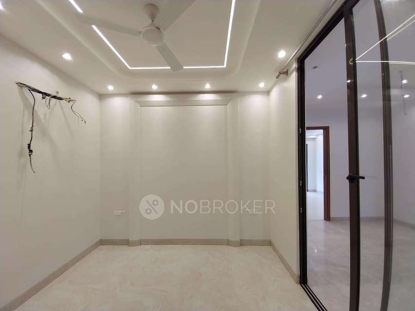 4 BHK Flat In Apartment For Sale  In Anant Raj Estates