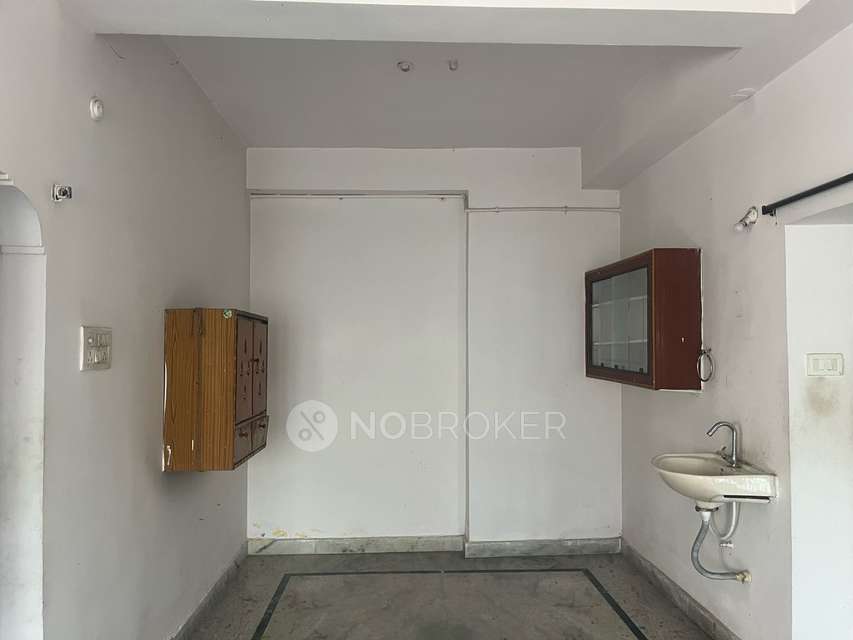 2 BHK Flat In Srinivasa Homes For Sale  In Miyapur