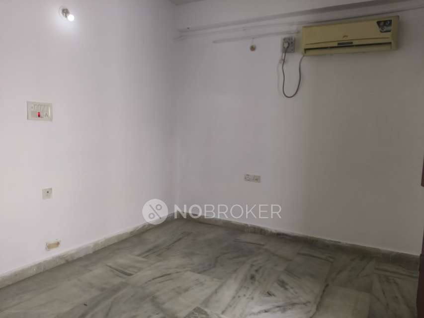 2 BHK Flat In Srinivasa Homes For Sale  In Miyapur