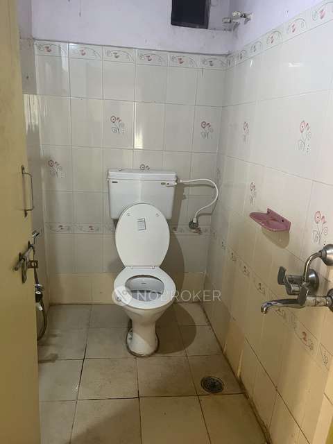 2 BHK Flat In Srinivasa Homes For Sale  In Miyapur