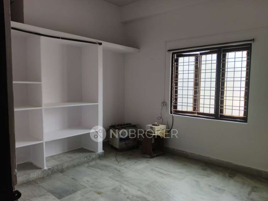 2 BHK Flat In Srinivasa Homes For Sale  In Miyapur