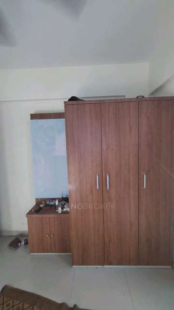 Shared Room for Male In 2 BHK  In Rajvihswa Complex In Hadapsar