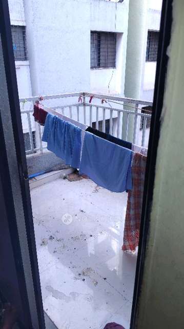 Shared Room for Male In 2 BHK  In Rajvihswa Complex In Hadapsar