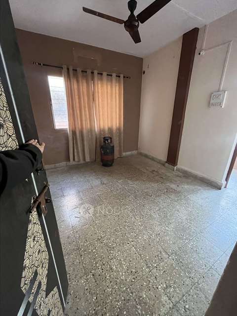 Shared Room for Male In 1 BHK  In Sonigara Indraprabha, Kiwale In Kiwale